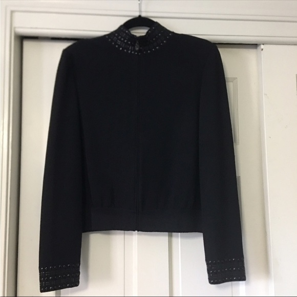 ST. JOHN BLACK SWEATER SIZE 10 LIKE NEW CONDITION - Picture 6 of 9